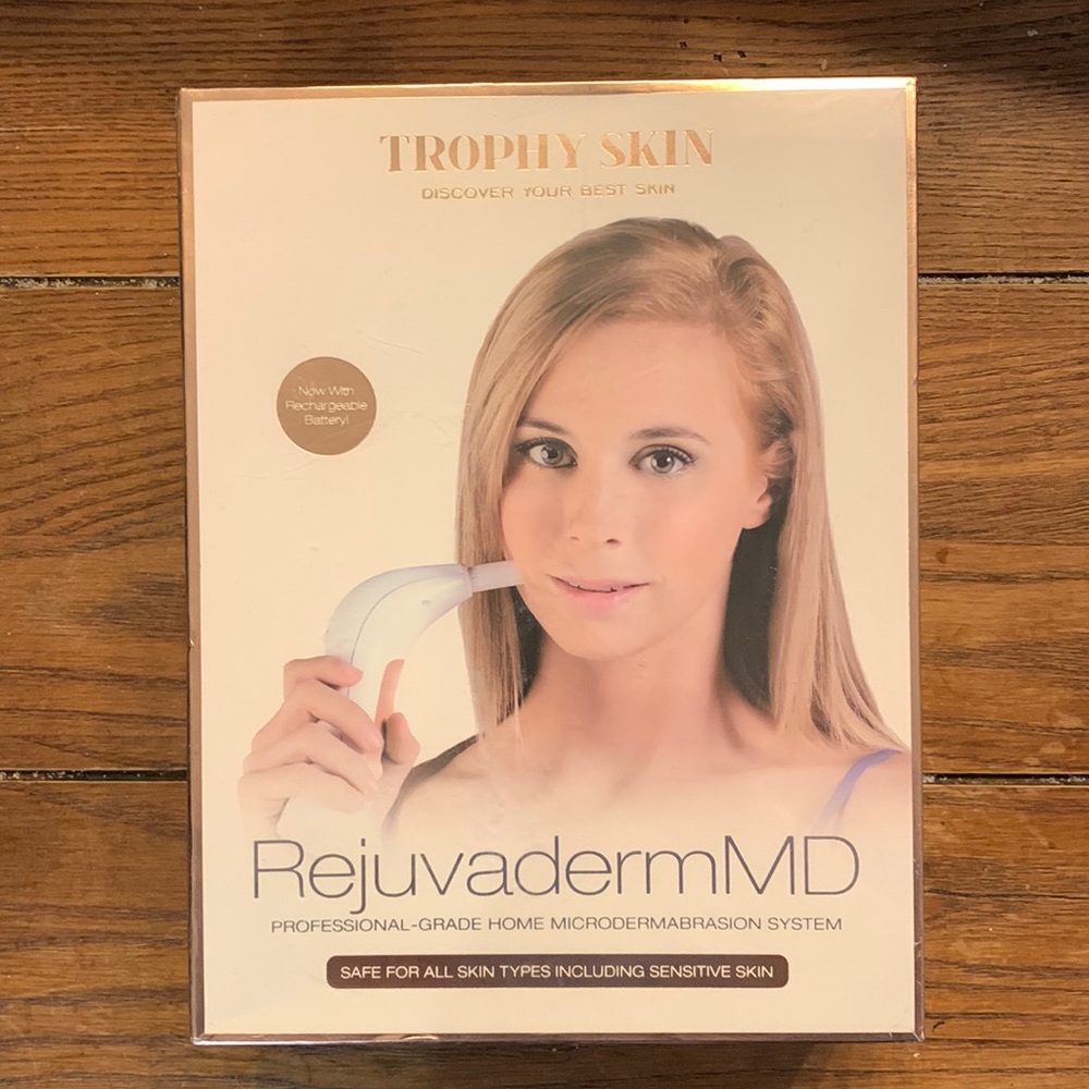 RejuvadermMD Trophy Skin Portable Microdermabrasion